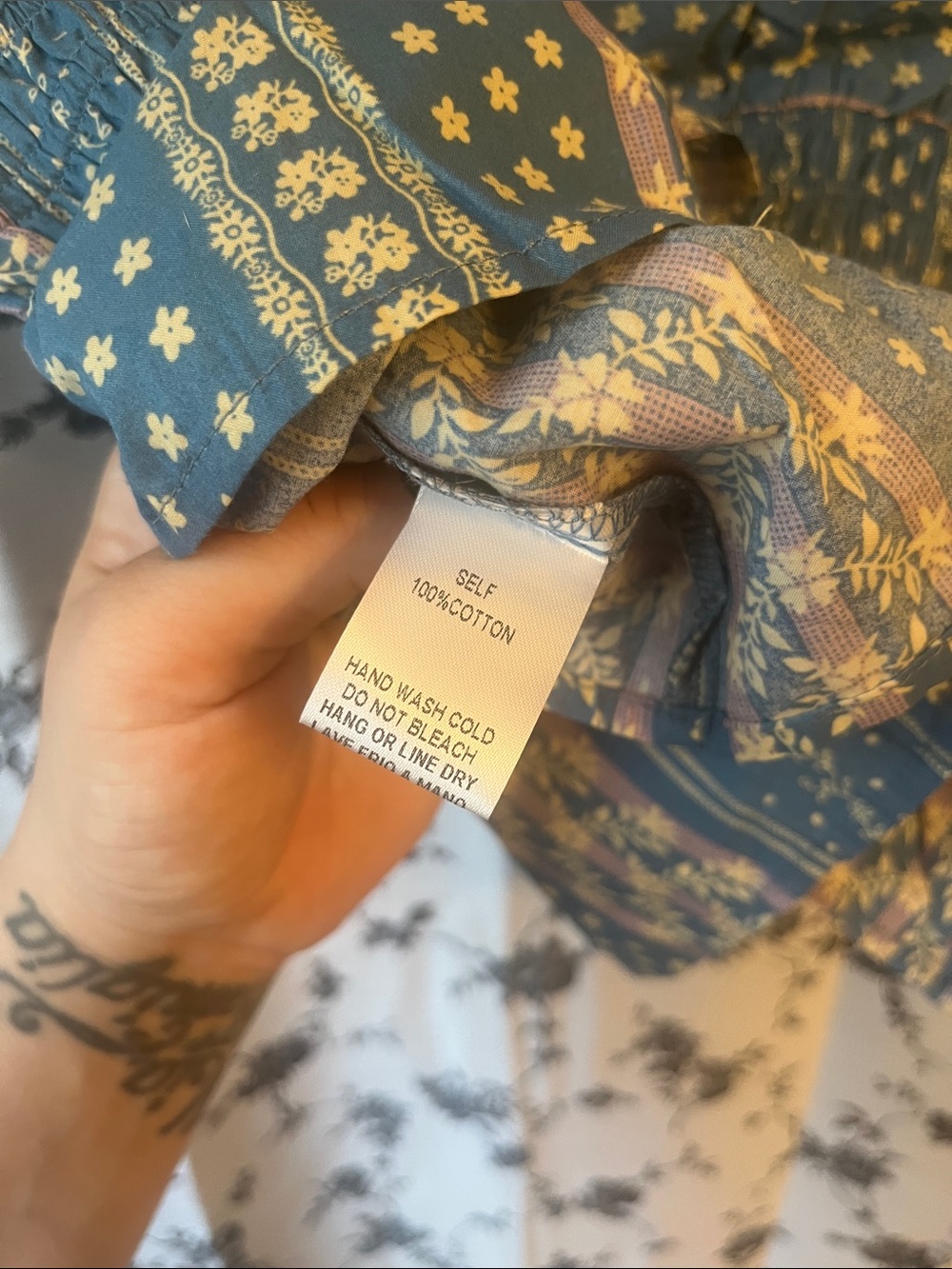 Easel NWT Striped Floral Shirred Waist Tank Top - Picture 5 of 5
